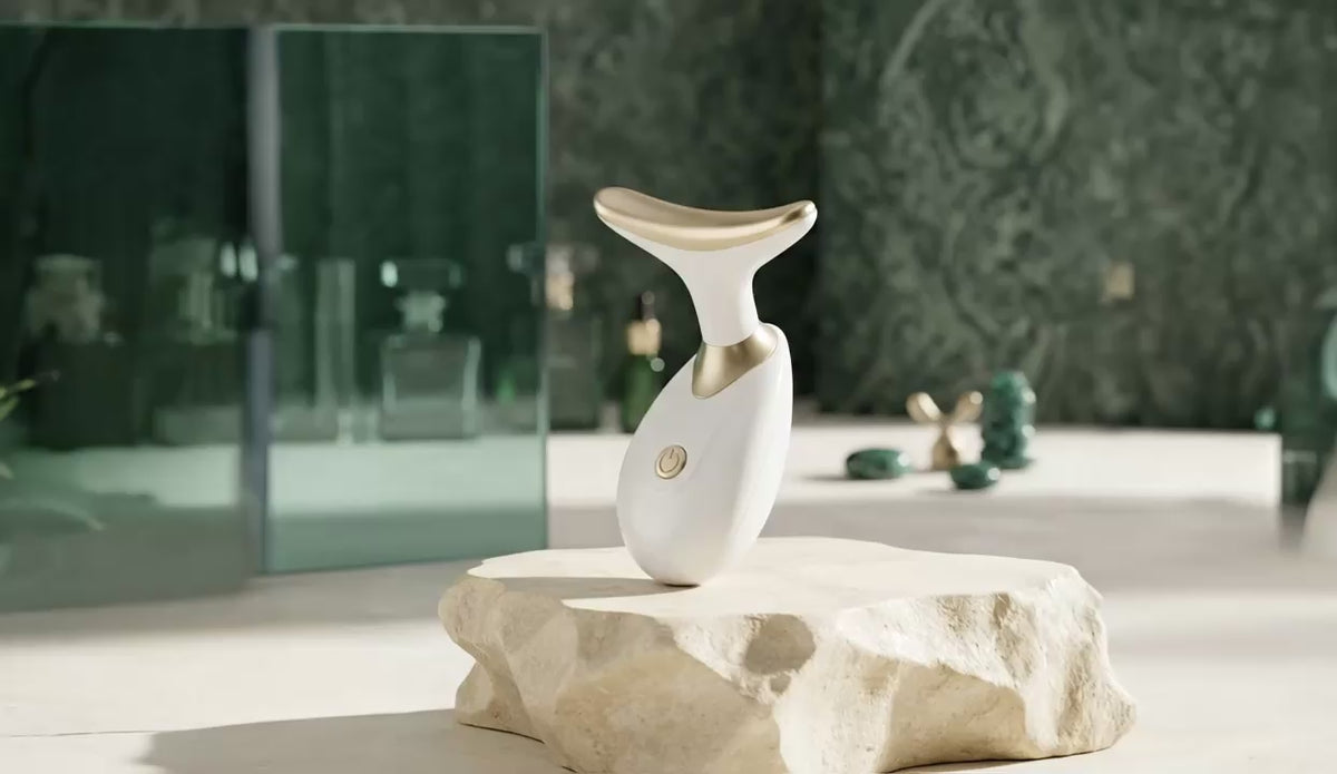 PÚRIVA Lift™ Vibrating Facial & Neck Massager